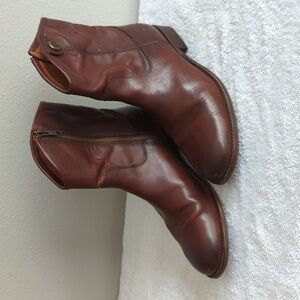 frye brown leather boots